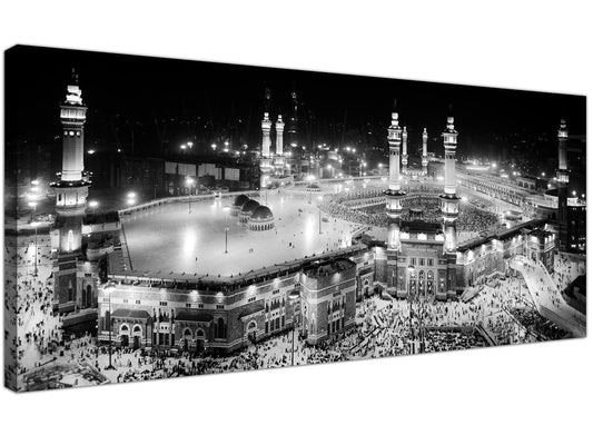 Black and White Islamic Mecca Temple